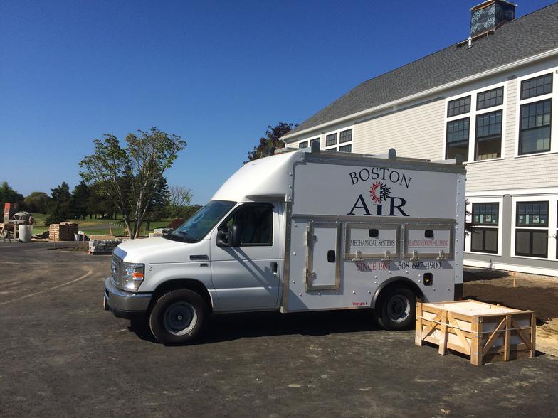 Golf Truck New Building